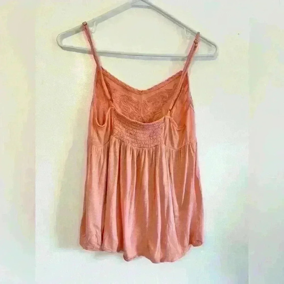 Forever 21 Lace Peach Spaghetti Strap Baby Doll Top - Picture 2 of 4